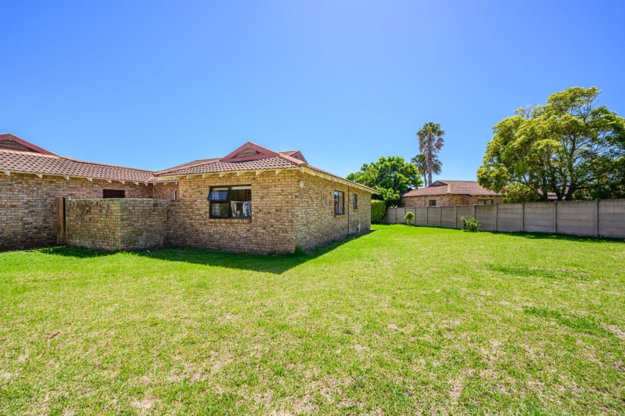 3 Bedroom Property for Sale in Beverley Grove Eastern Cape